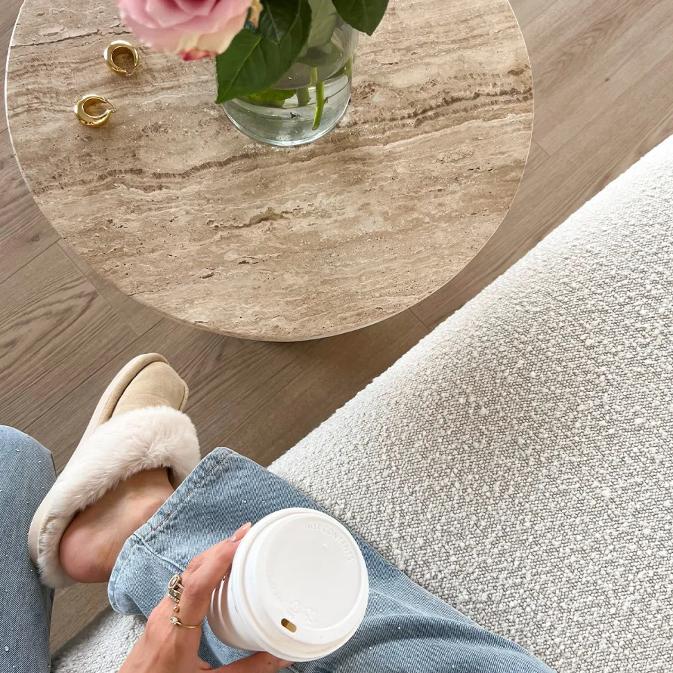 Olivia & Kate Beige Fluffy-Slippers Best Sale